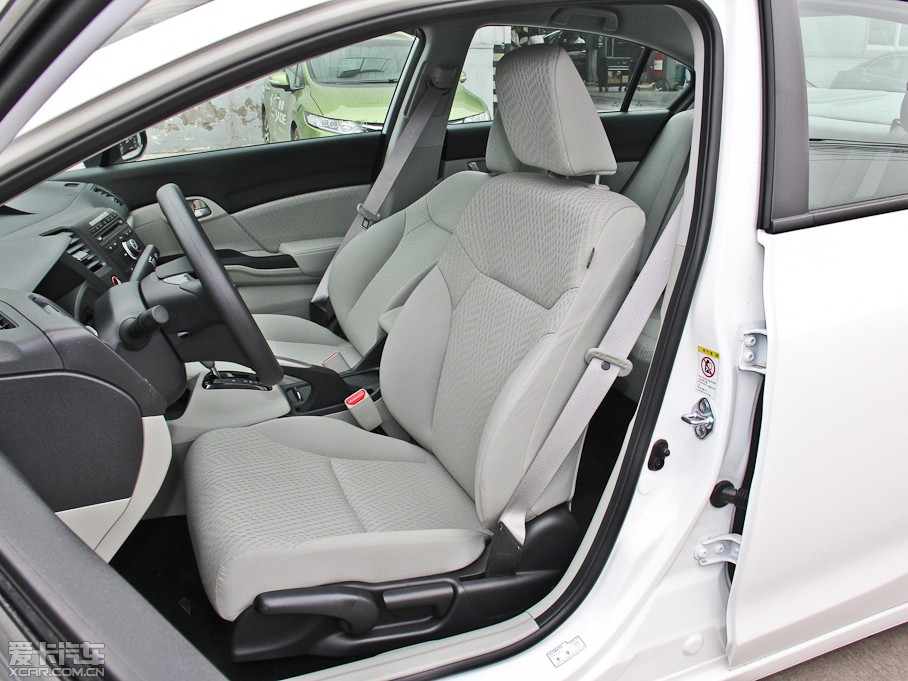 2014˼ 1.8L LXi Ԅӽ(jng)