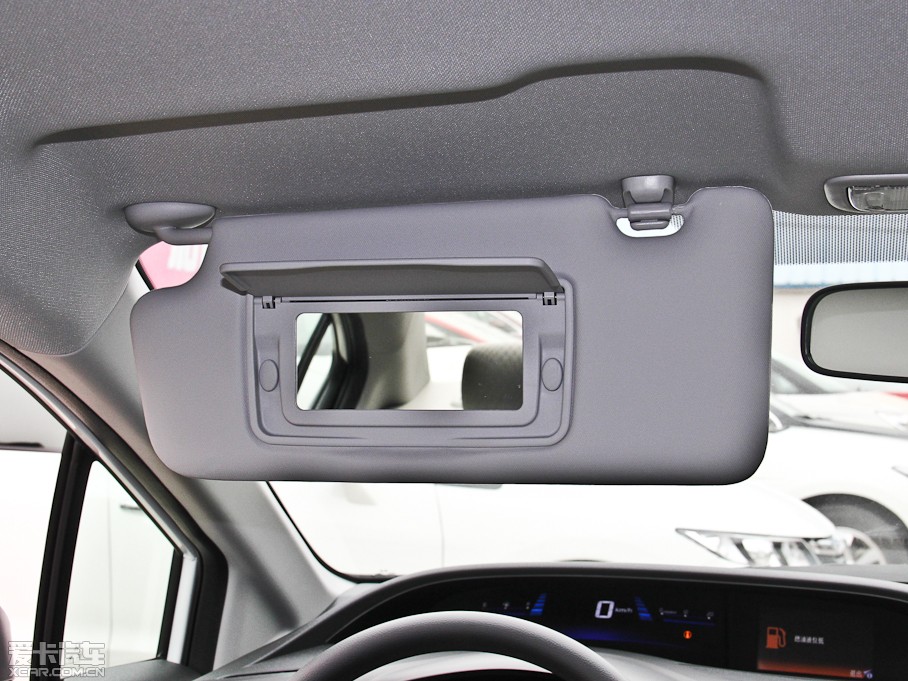 2014˼ 1.8L LXi Ԅӽ