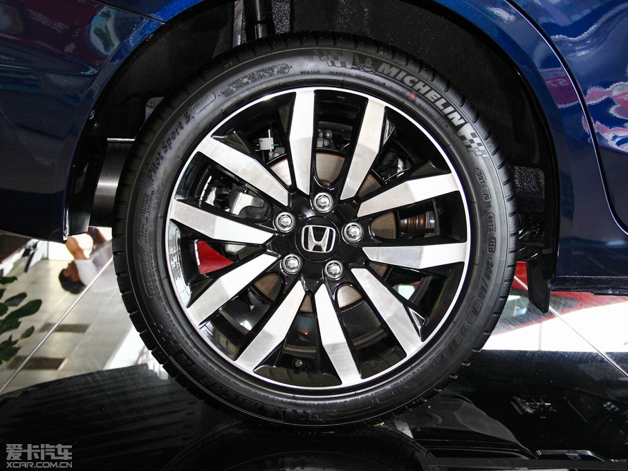 2014˼ 1.8L VTi ԄӺA