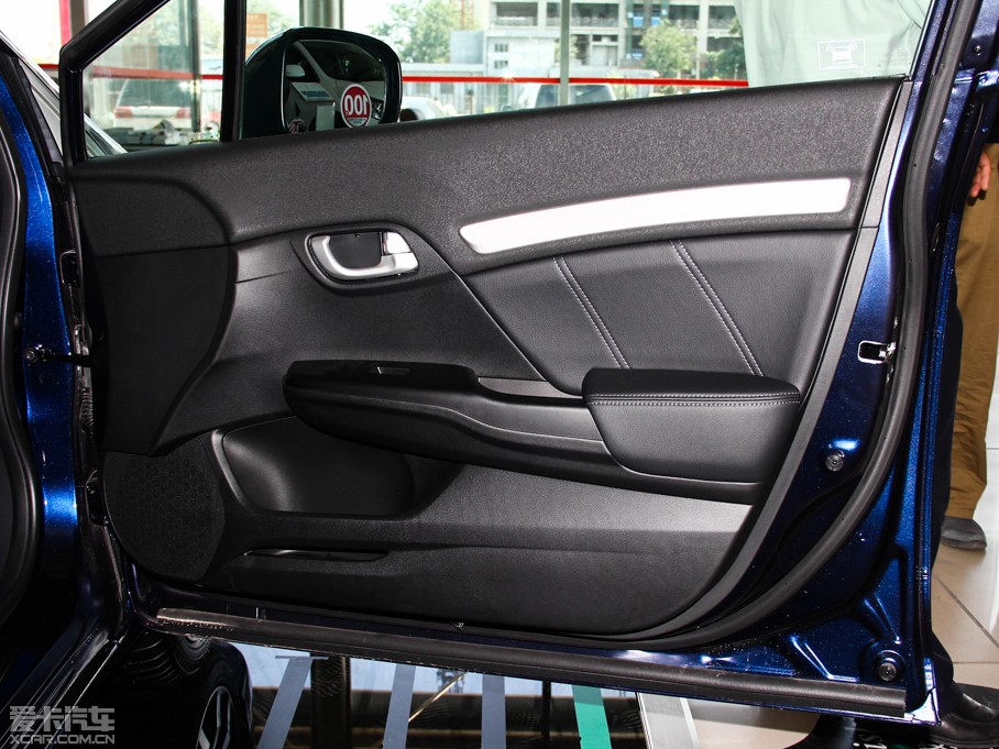 2014˼ 1.8L VTi ԄӺA