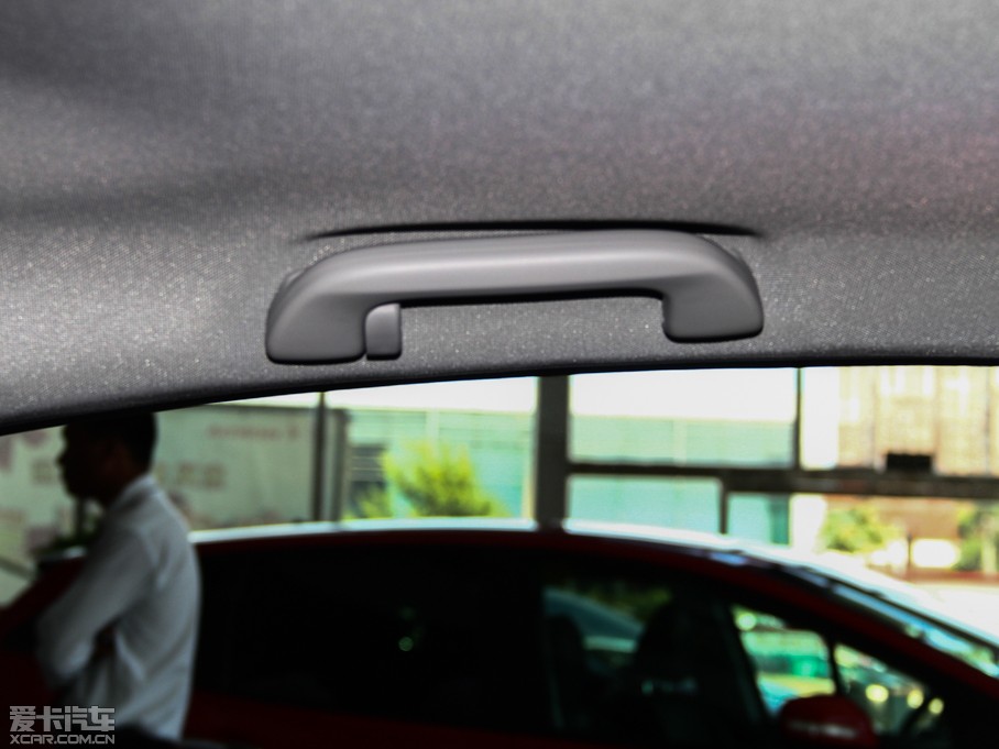 2014˼ 1.8L VTi ԄӺA