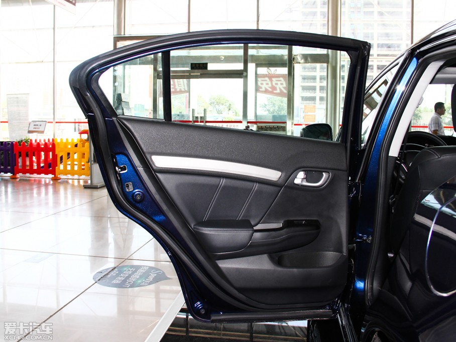 2014˼ 1.8L VTi ԄӺA