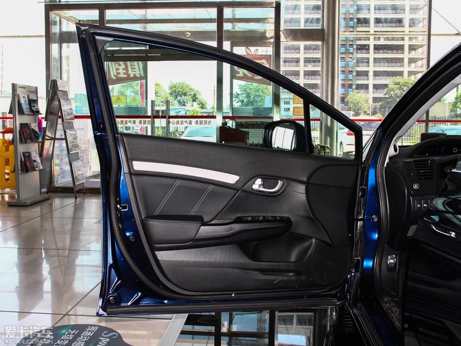 2014˼ 1.8L VTi ԄӺA