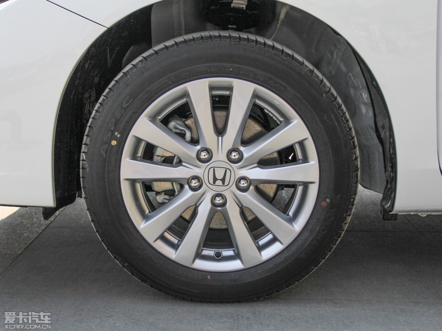 2014˼ 1.8L LXi քӽ