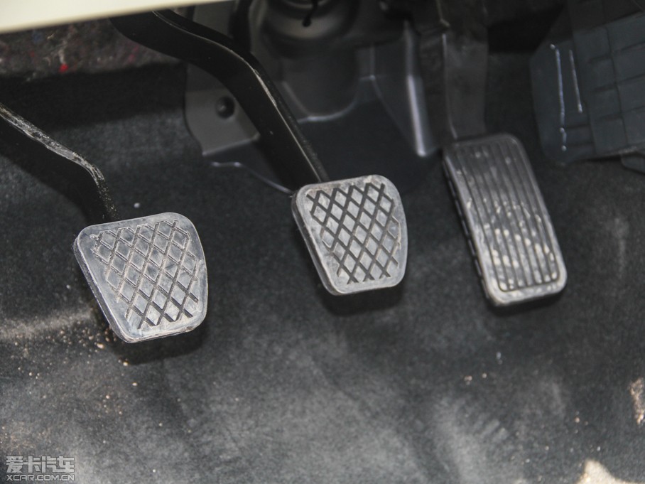 2014˼ 1.8L LXi քӽ