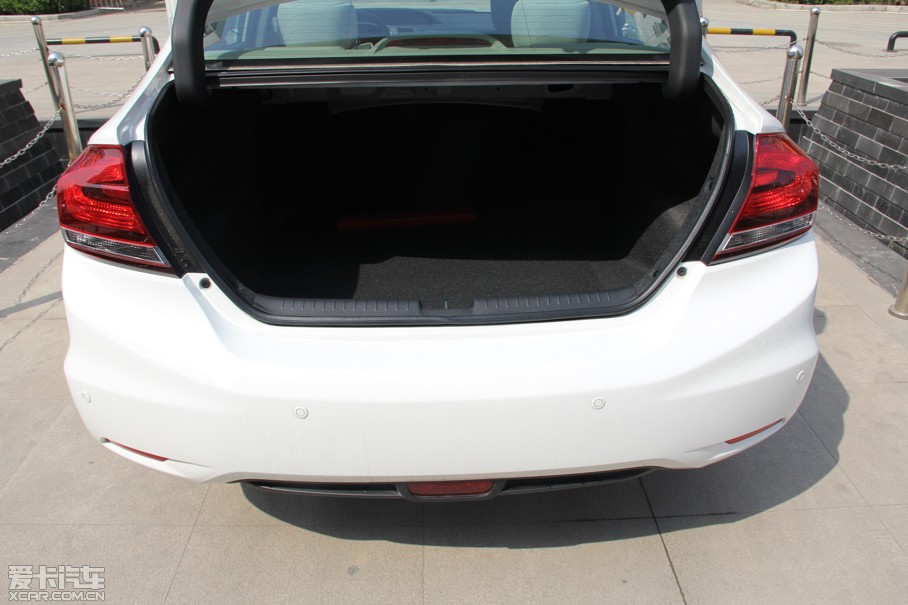 2014˼ 1.8L LXi քӽ(jng)