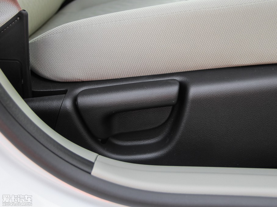 2014˼ 1.8L LXi քӽ