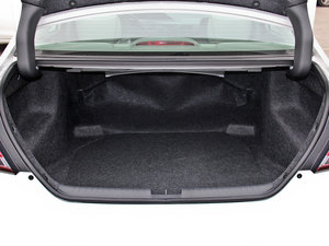2014款1.8L LXi 自动经典版 行李厢空间