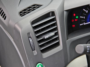 20141.8L LXi Ԅ(dng)(jng) п؅^(q)