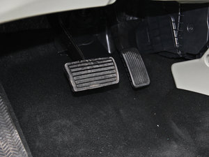 20141.8L LXi Ԅ(dng)(jng) п؅^(q)