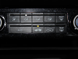 20141.8L EXi Ԅ(dng)m п؅^(q)