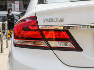 2014款1.8L LXi 手动经典版 细节外观