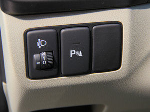 2014款1.8L LXi 手动经典版 空间座椅
