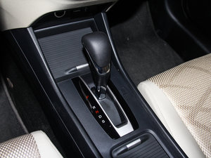 20141.8L Ԅ(dng)mӢ 5 QU