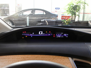 20141.8L Ԅ(dng)mӢ 5 x