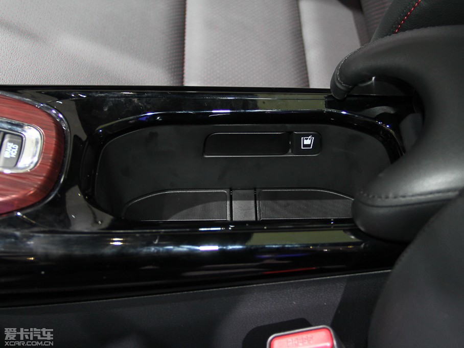 2015XR-V 1.8L CVT A