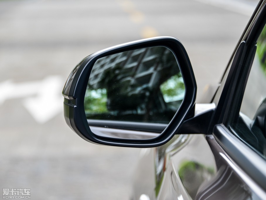 2015XR-V 1.8L CVT m