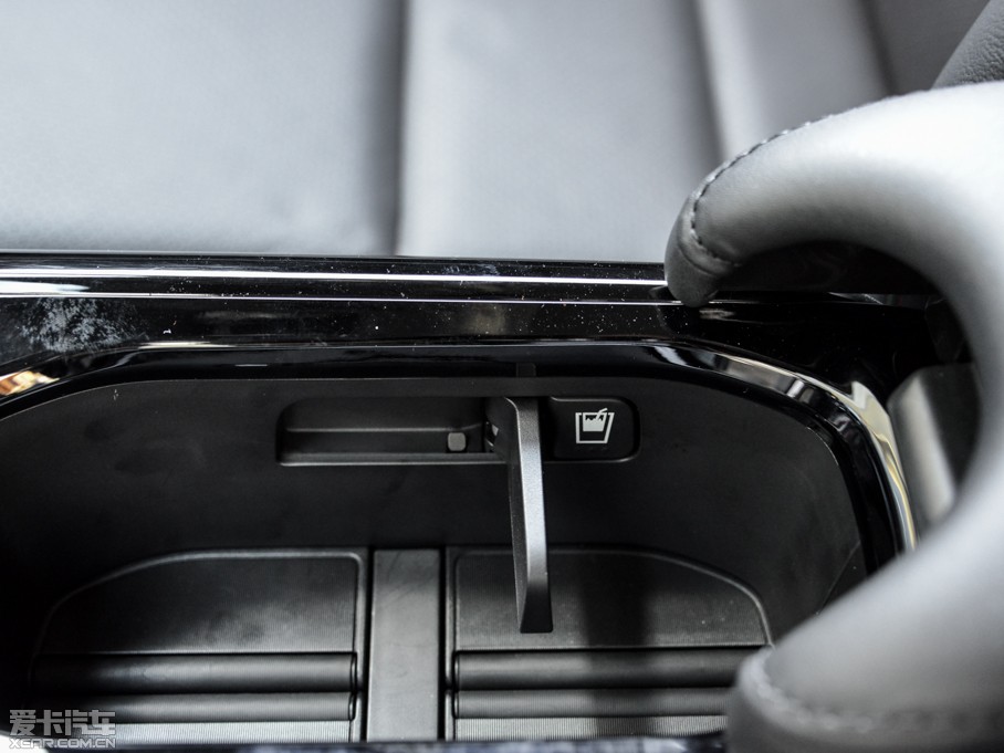 2015XR-V 1.8L CVT m