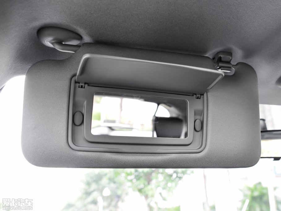 2015XR-V 1.8L CVT m