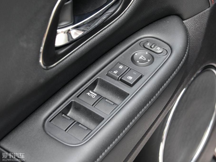 2015XR-V 1.8L CVT m