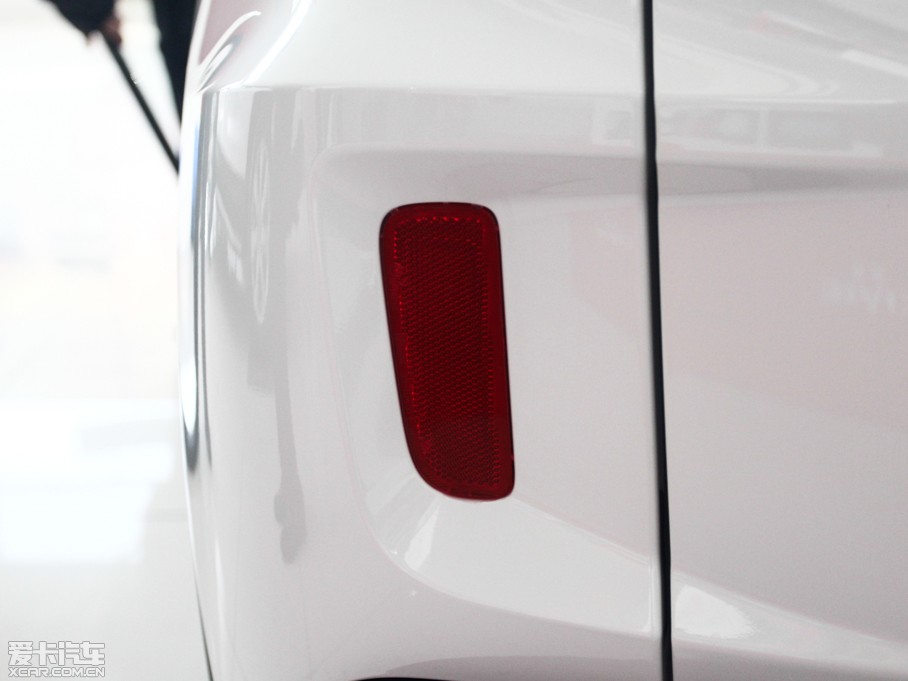 2015���XR-V 1.8L CVT ���m��