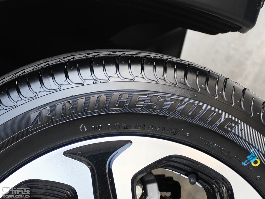 2015���XR-V 1.8L CVT ���A��