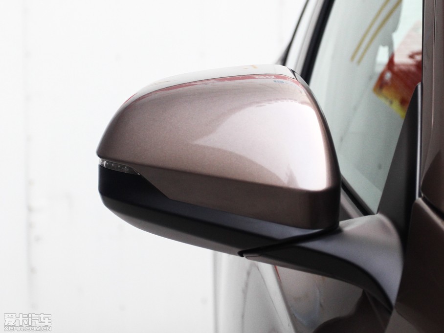 2015���XR-V 1.8L CVT ���A��