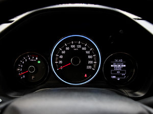 20151.8L CVT A п؅^