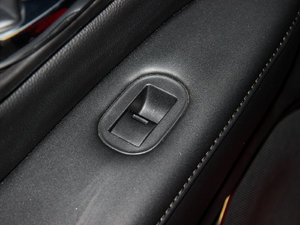 20151.8L CVT A п؅^