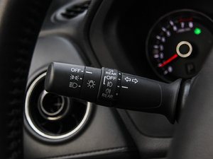 20151.8L CVT A п؅^