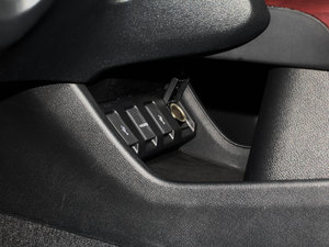 20151.8L CVT A п؅^