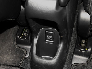 20151.8L CVT A п؅^