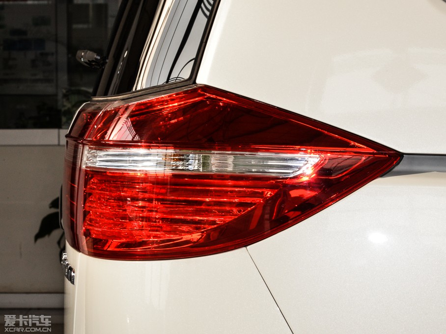 2015 2.4L VTi-S F