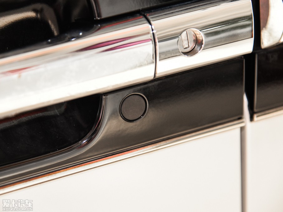 2015����� 2.4L VTi-S ���F��