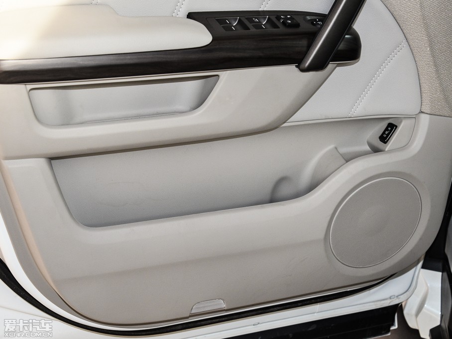 2015����� 2.4L VTi-S ���F��