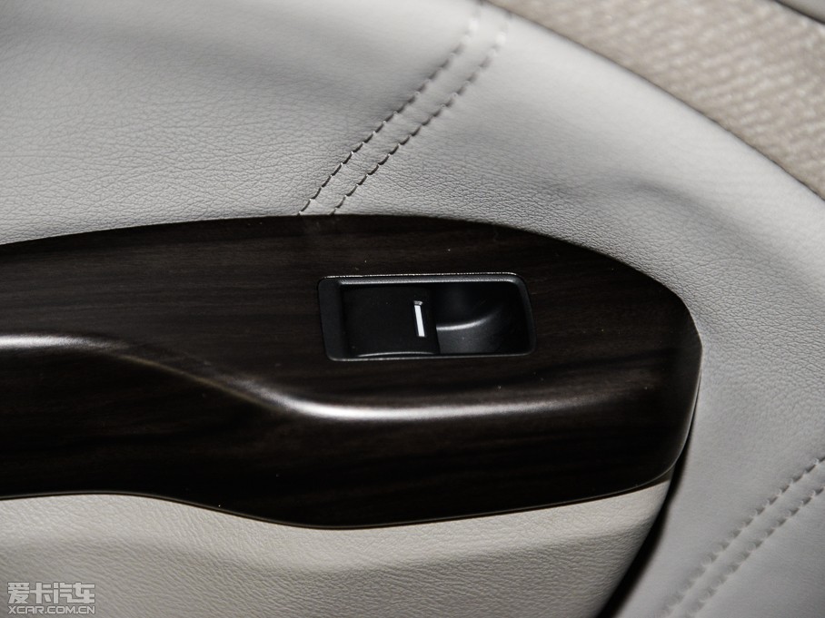 2015 2.4L VTi-S F