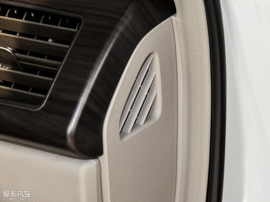 2015 2.4L VTi-S F