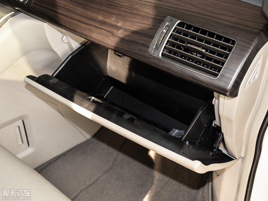 2015 2.4L VTi-S F