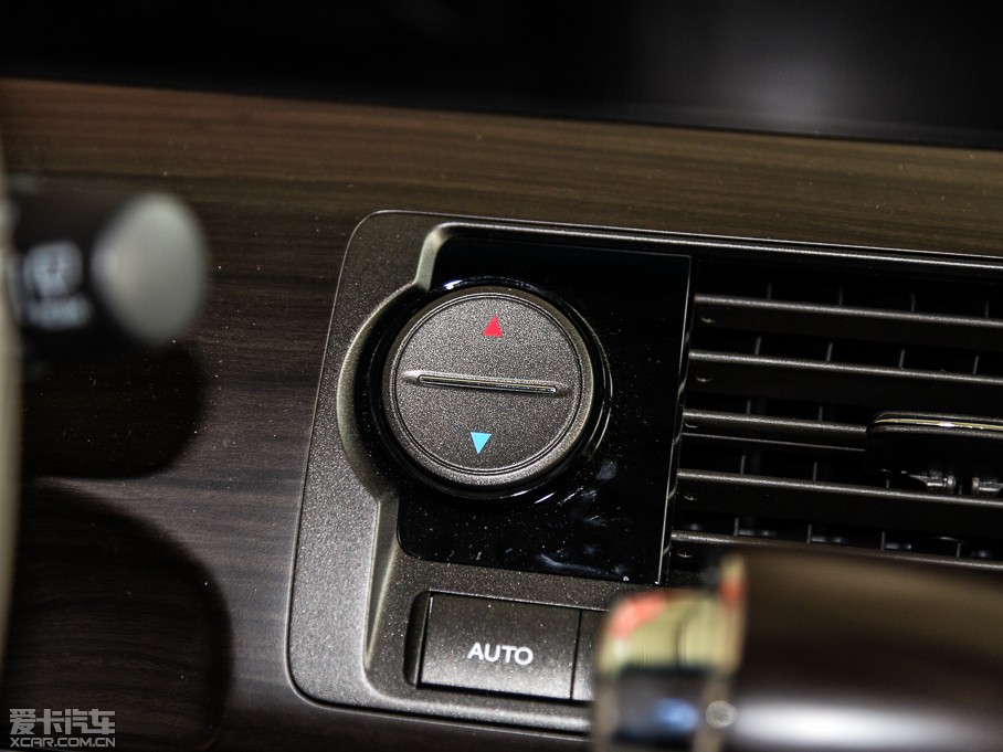 2015 2.4L VTi-S F