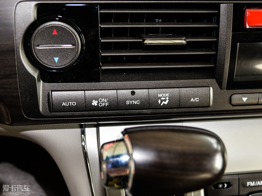 2015 2.4L VTi-S F