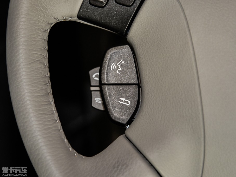 2015����� 2.4L VTi-S ���F��