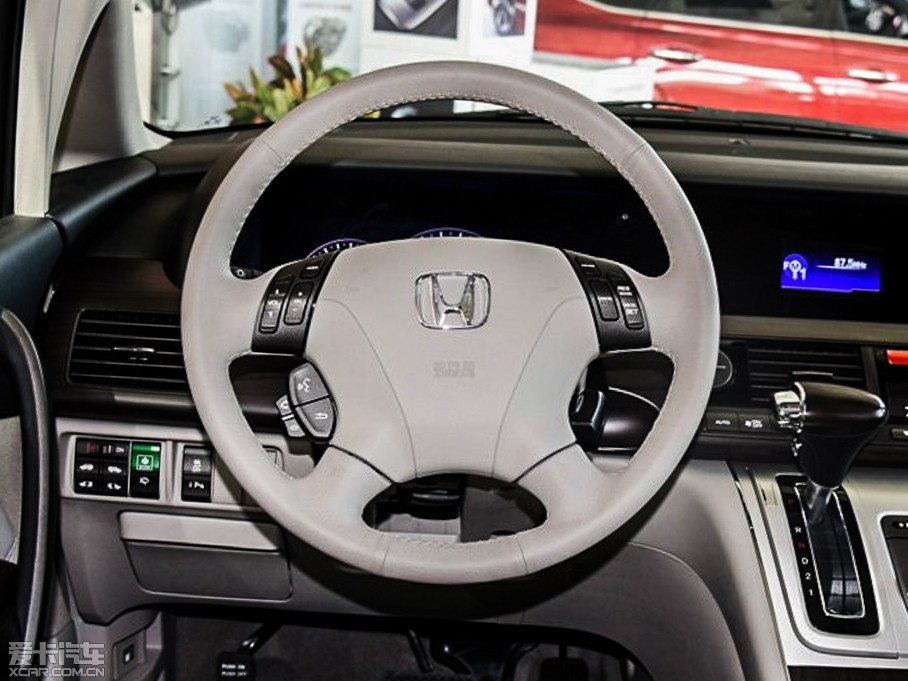 2015����� 2.4L VTi-S ���F��