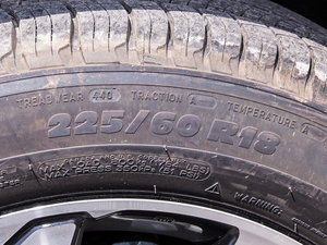 20152.4L (q)F ݆̥ߴ