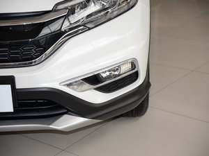 2015款2.0L 两驱风尚版 前雾灯