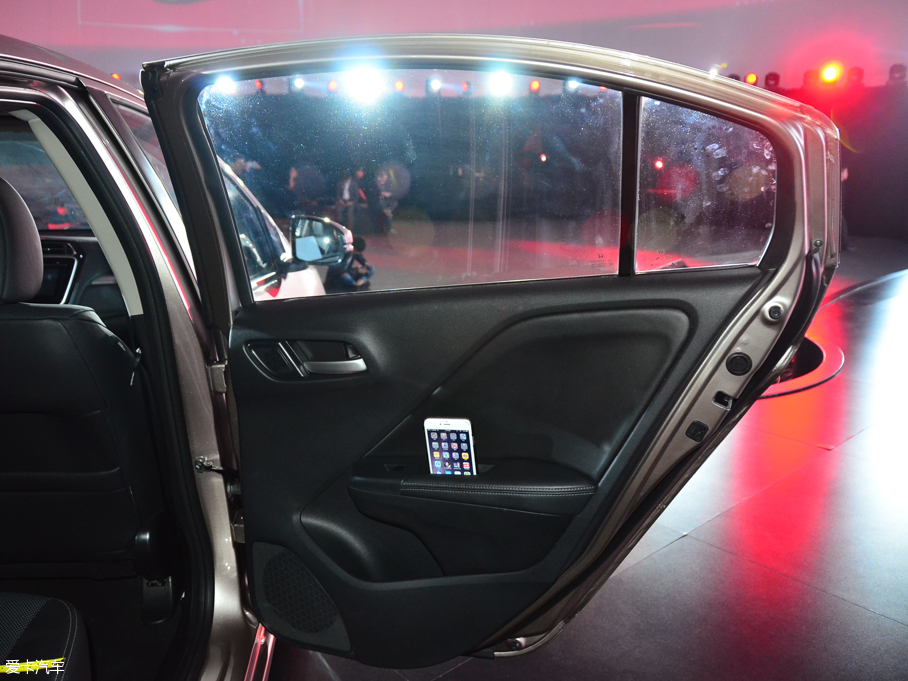 2016����� 1.5L �ԄӺ��A��