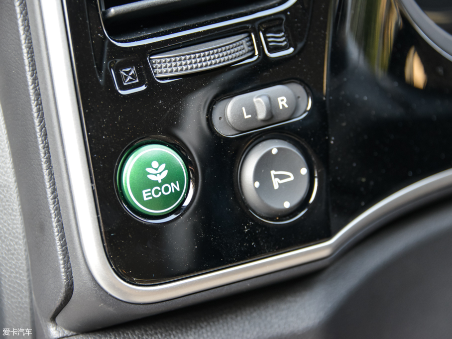 東風本田2016款哥瑞