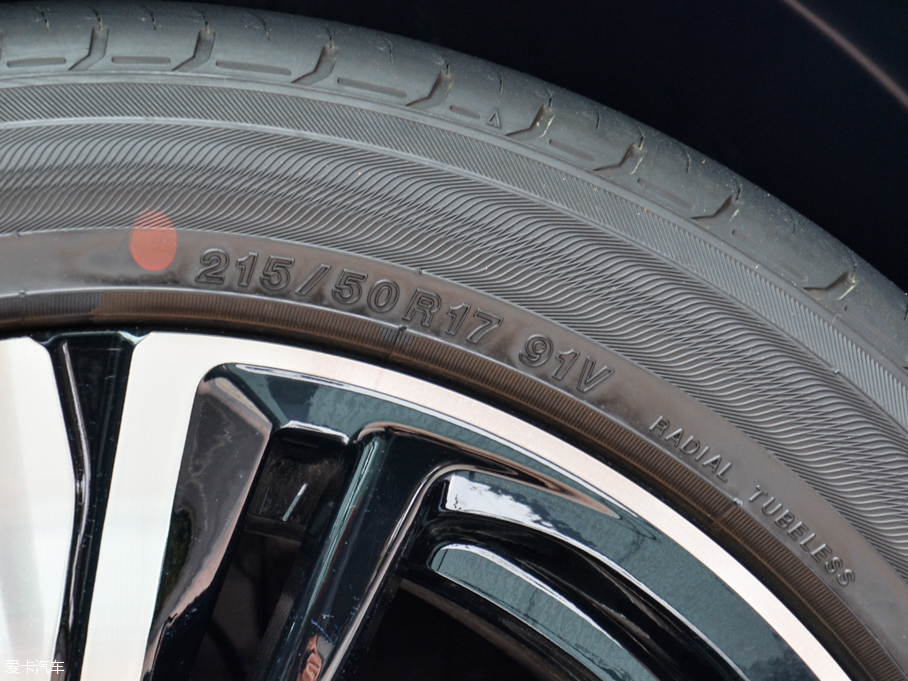 2016˼ 220TURBO Ԅҫ