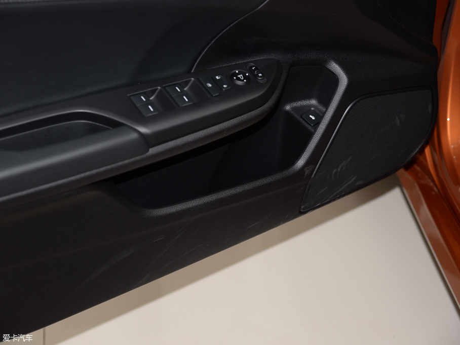 2016˼ 220TURBO Ԅҫ