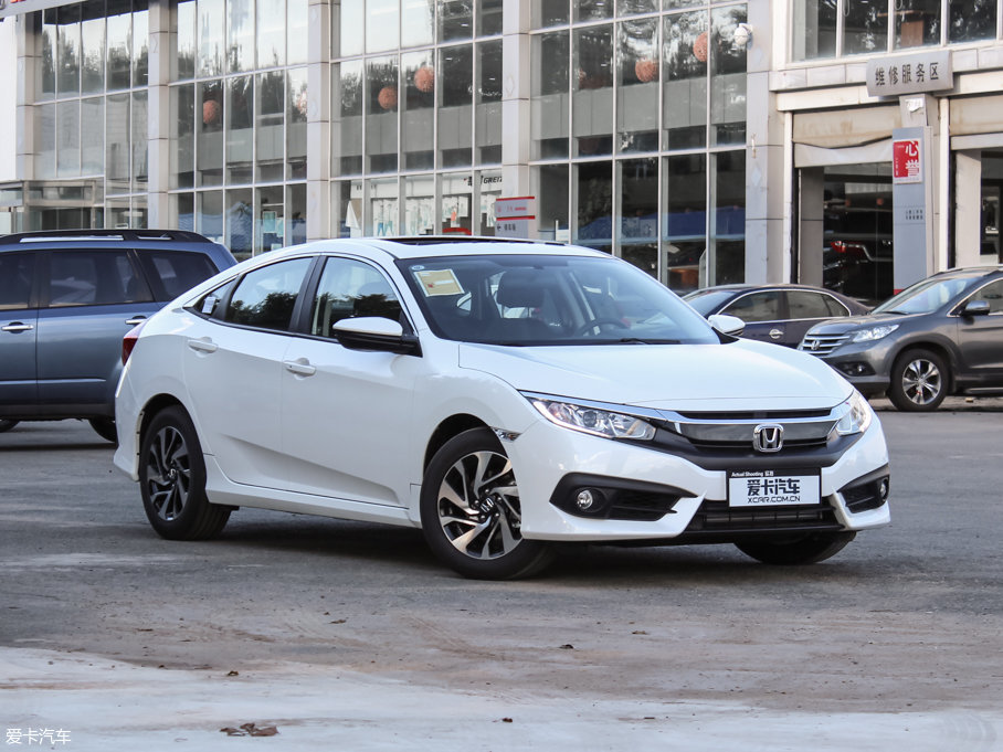 2016˼ 220TURBO ԄӺA