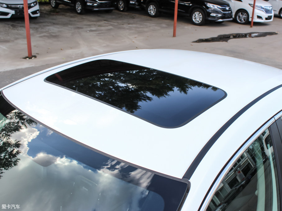 2016˼ 220TURBO Ԅ(dng)A